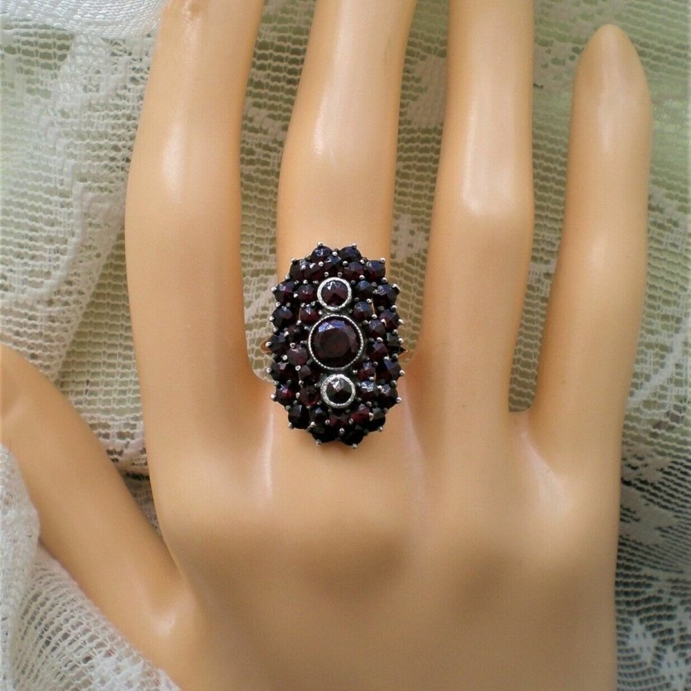 Antique 18K Gold Sterling Czech Rose Cut Bohemian Garnet Cluster Cocktail Ring